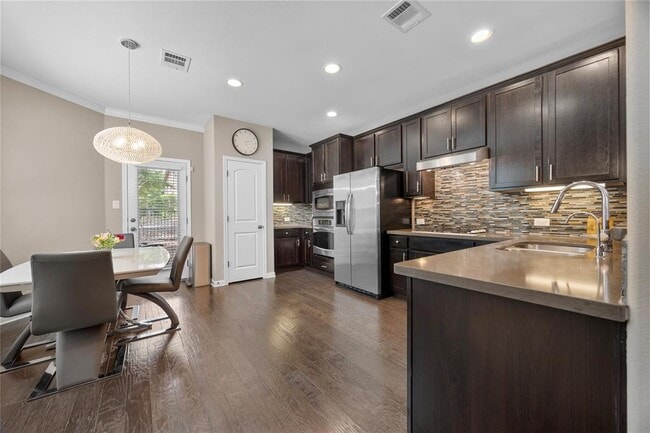 Building Photo - 7308 Bandera Ranch Trail