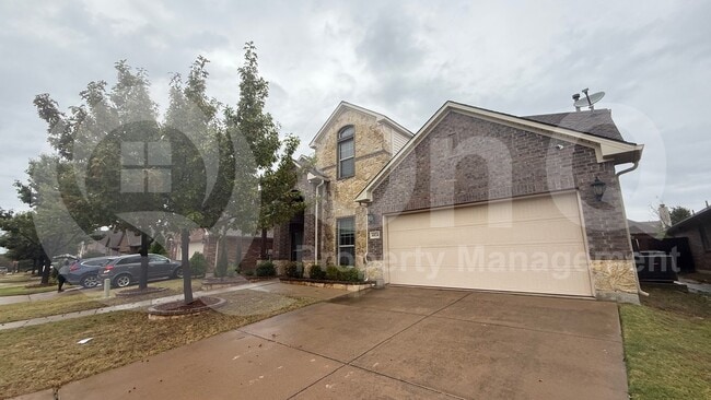 Building Photo - 6824 San Fernando Dr