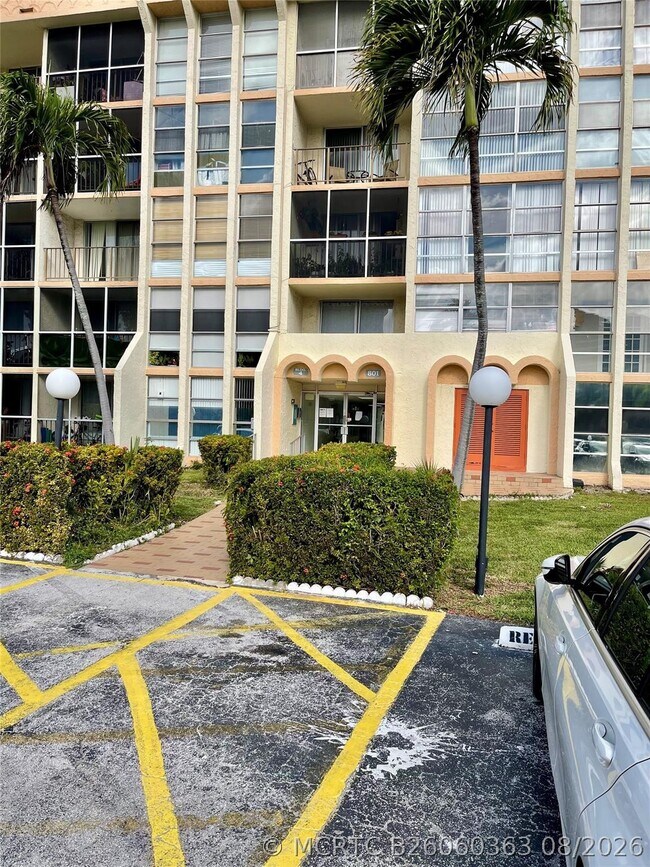 Building Photo - 801 Three Islands Boulevard