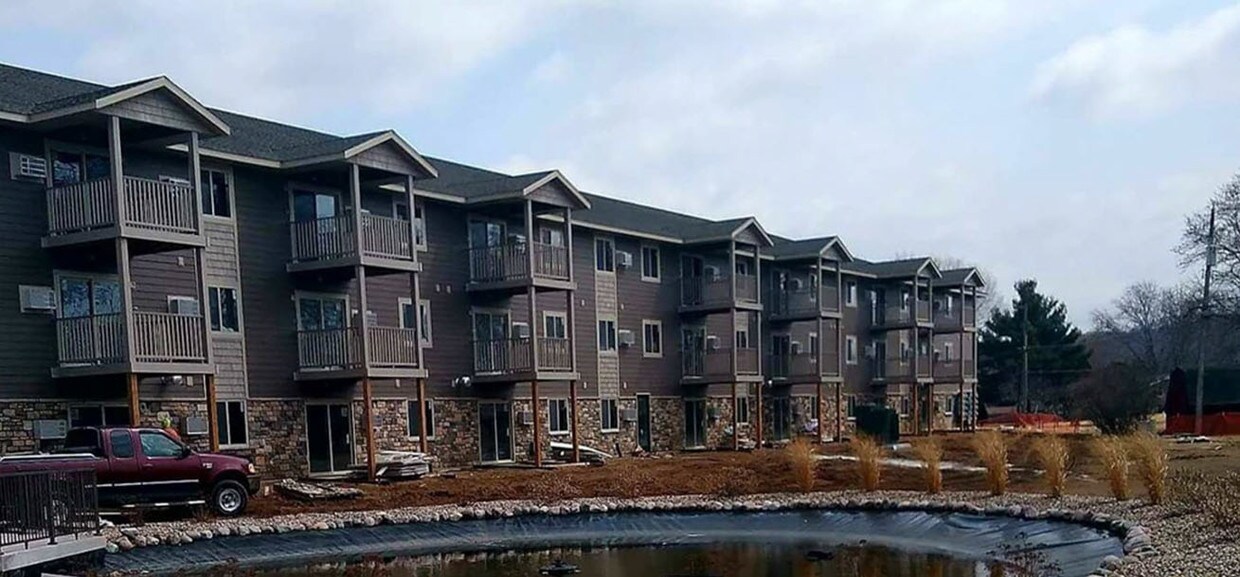 3007 North Ct, Onalaska, WI 54650 Apartments in Onalaska, WI