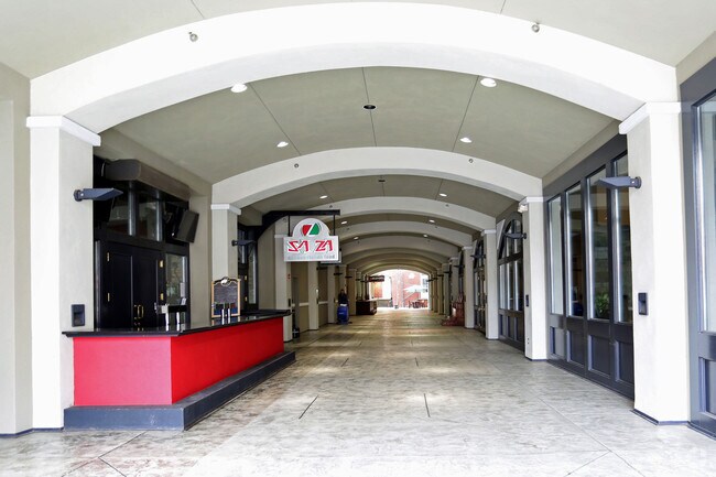 Entrada - Flats at Alley Station