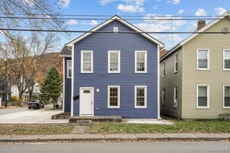 Building Photo - 175 W Main St