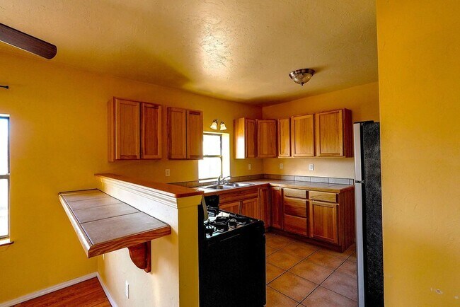 Building Photo - Charming 2 Bedroom Rental in Aztec, NM wit...