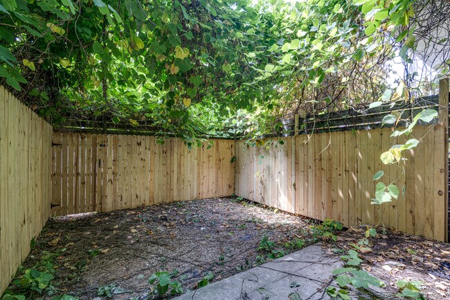 Foto del edificio - 1914 N 17th St