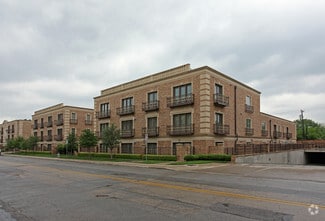 Building Photo - Park Hollow Luxury Residences