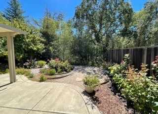 Building Photo - 1516 Palatia Dr