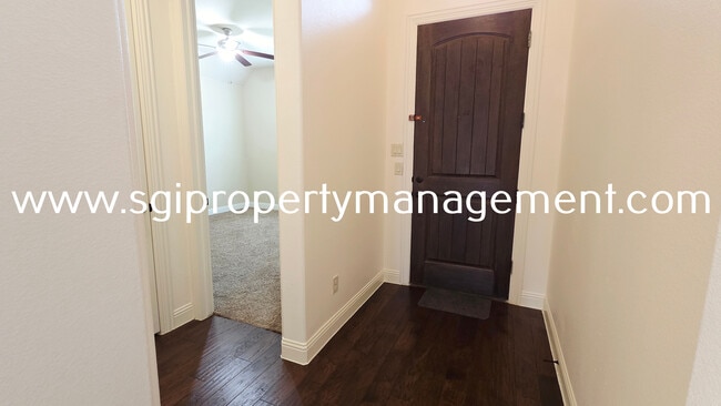 Foto del edificio - 201 Pasadena Trail