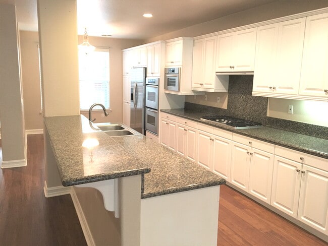 Building Photo - 1455 Windshore Way