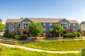 Building Photo - North Creek