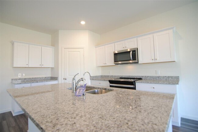 Foto del edificio - 1052 Water Oak Ln