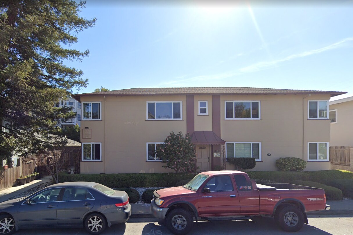 1355 Holly St Unit 3 Bed, San Carlos, CA 94070 Apartments in San