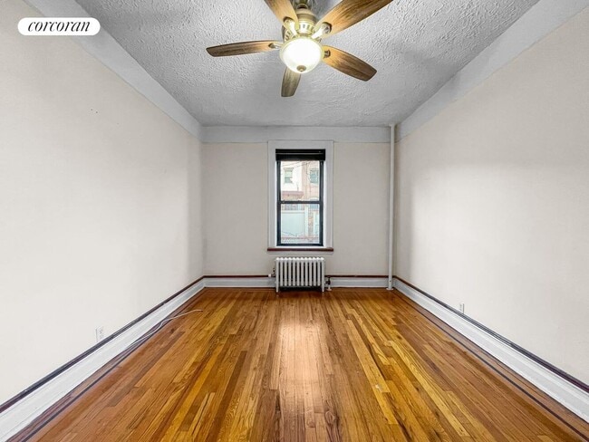 Building Photo - 124 Parrott Pl
