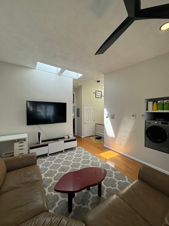 Foto del edificio - 608 Dorchester Ave