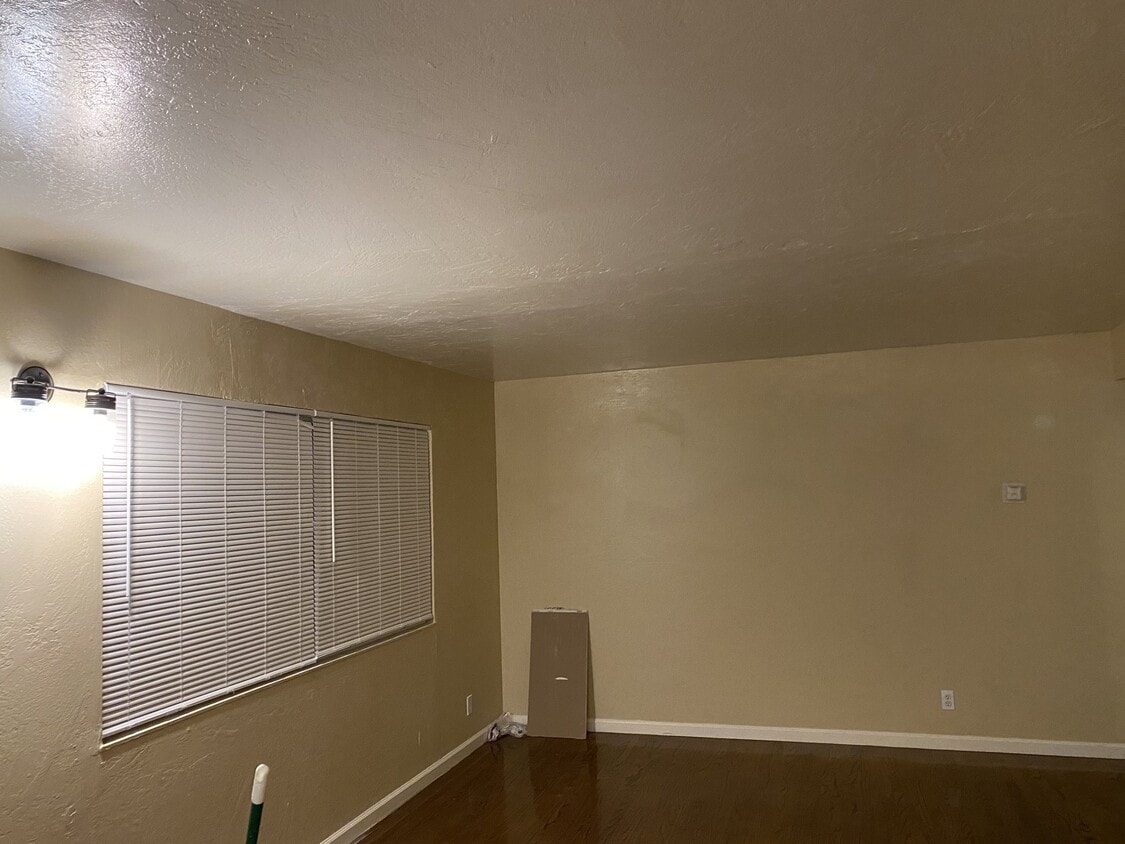 Photo - 1924 51st Ave (Oakland, CA)