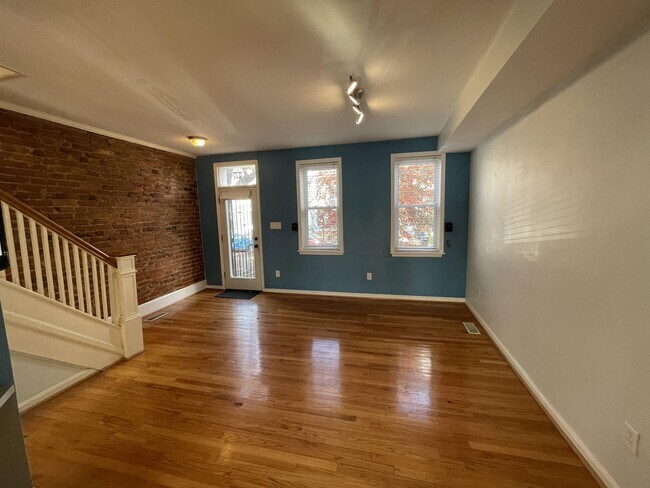 Foto del edificio - 635 Morton Pl NE
