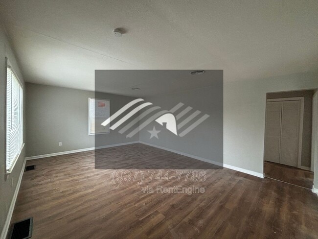 Foto del edificio - 4205 Riverview Ave