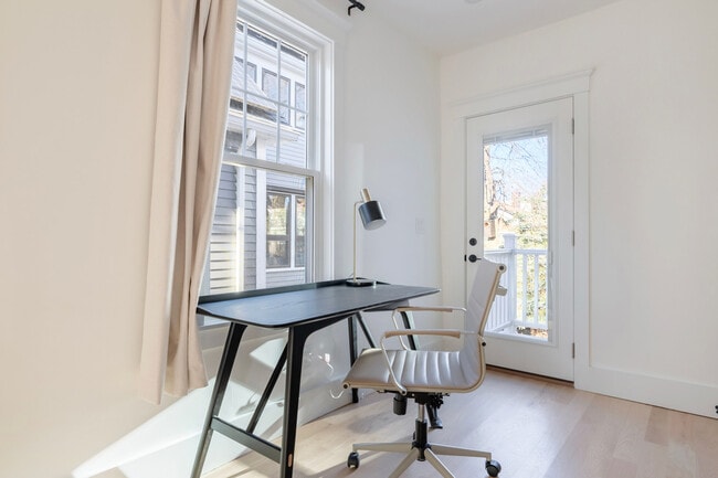 Foto del edificio - 50 Kinnaird St