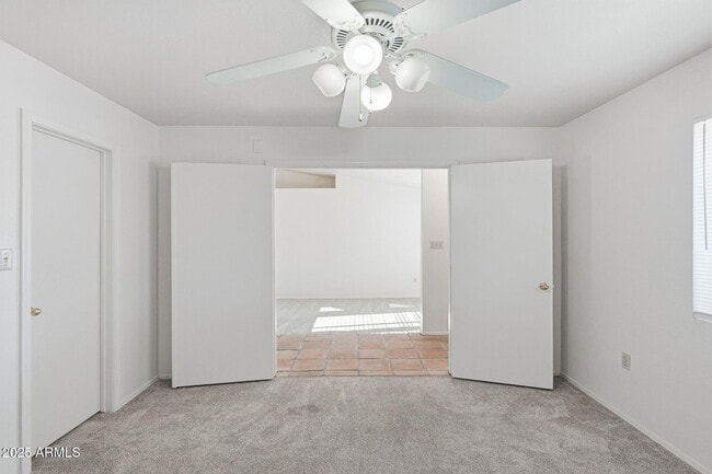 Building Photo - 7016 E Menlo St