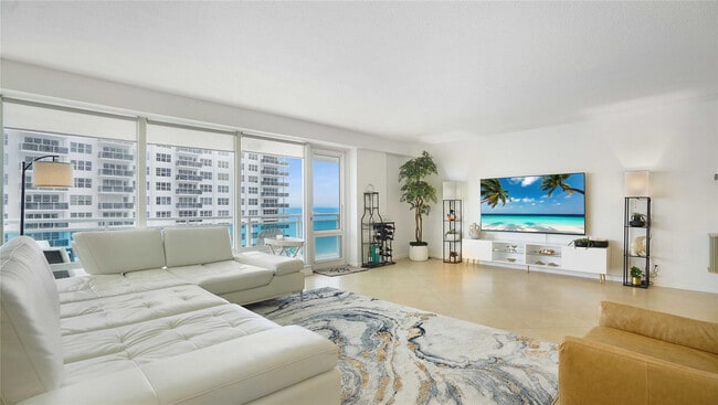 Foto del edificio - 3430 Galt Ocean Dr