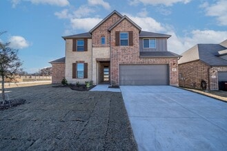 Building Photo - 607 Metallic Tree Ln