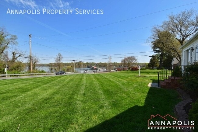 Building Photo - 3043 Riva Rd