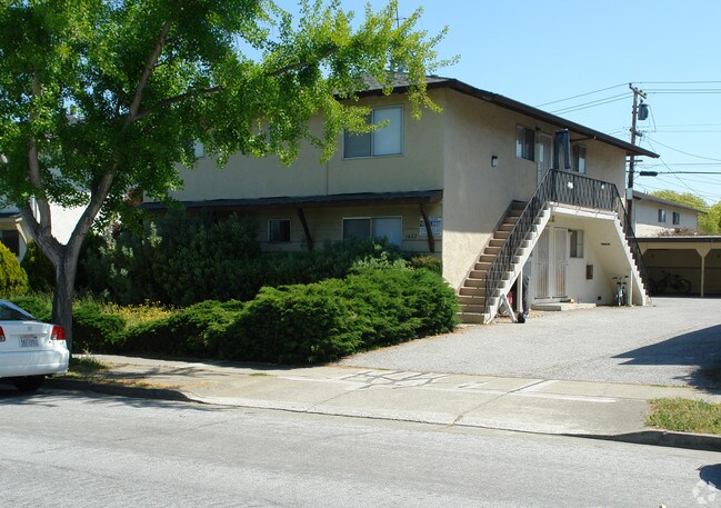 Foto principal - 1662 Ontario Dr