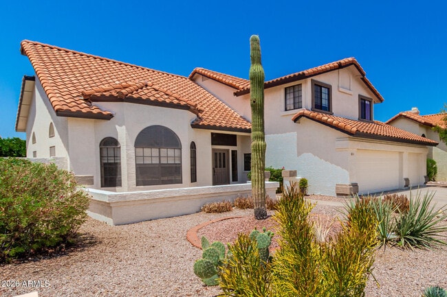 Foto del edificio - 6121 E Saddleback St