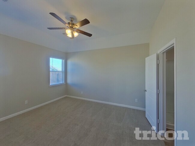 Foto del edificio - 9721 Sierra Grande Dr