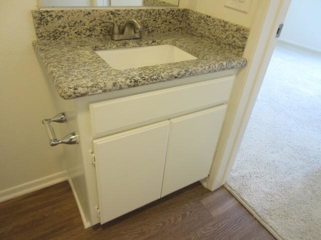 Building Photo - 2 bedroom in Studio City CA 91604