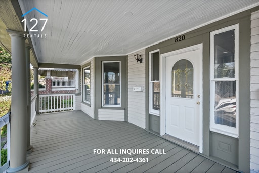 Building Photo - Updated 2BR Duplex with Central Air & Wash...