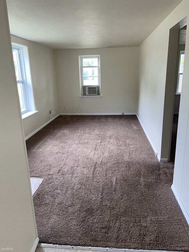 Building Photo - 2 br, 1 bath House - 5965 Cypress St