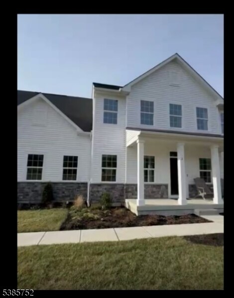 Foto principal - 2 Drake Ct