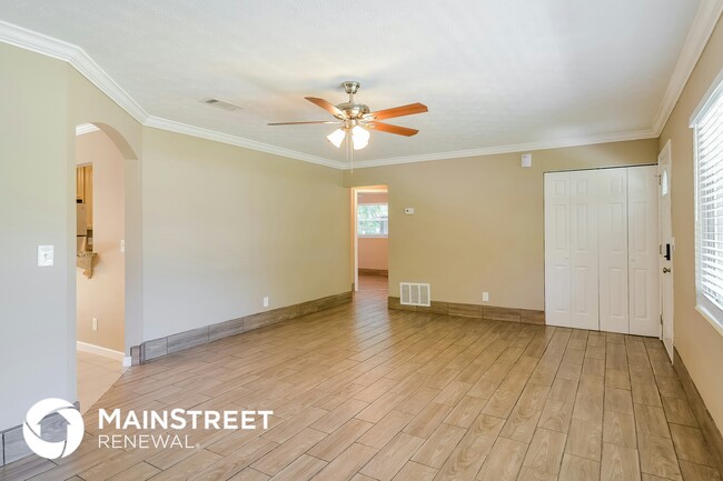 Foto del edificio - 4440 Naranja Dr S