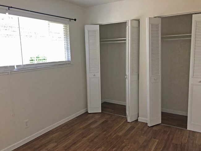 Foto del edificio - 767 Warring Dr