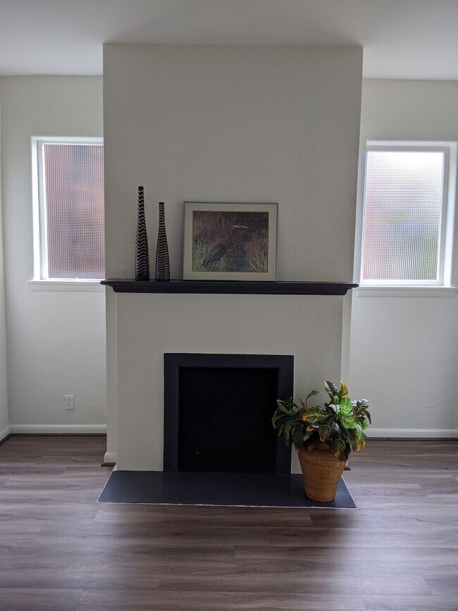 Building Photo - 620 12th Avenue East - A