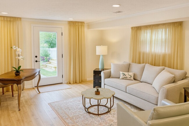 Building Photo - 6416 22nd Rd N