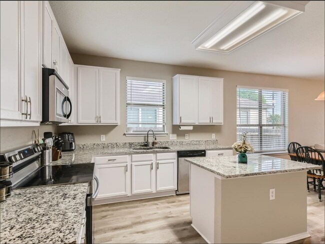 Building Photo - 13324 Gilwell Dr
