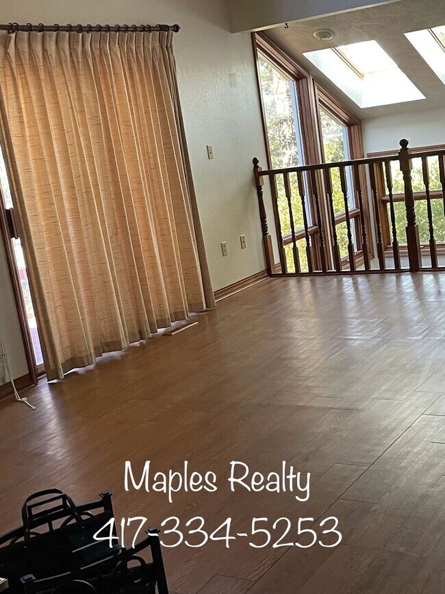 Foto del edificio - NEW LISTING - 3 bedroom, 2.5 bath in Ridgedale, MO near Big Cedar Lodge