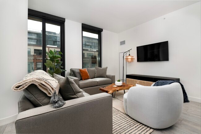 Foto del edificio - 907 W Madison St