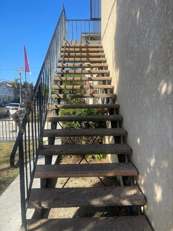 Foto del edificio - 13628 Kornblum Ave.