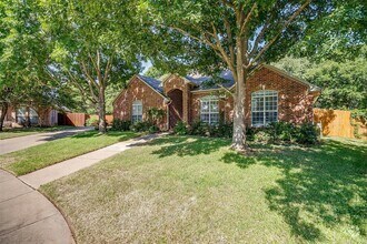 Building Photo - 750 Shady Tree Ct