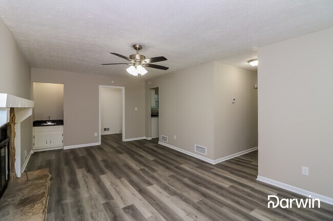 Foto del edificio - 5322 Walker Rd, Stone Mountain, GA 30088