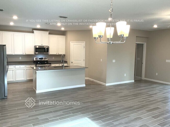 Foto del edificio - 9968 Lemon Grass Ln