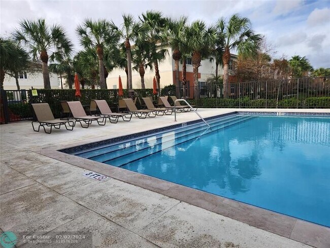 Foto del edificio - 709 SW 1st Terrace