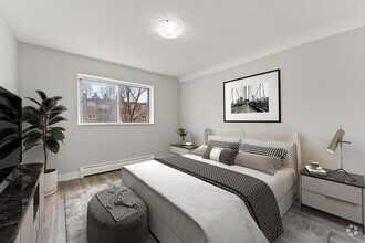 Building Photo - Oakwood Manor