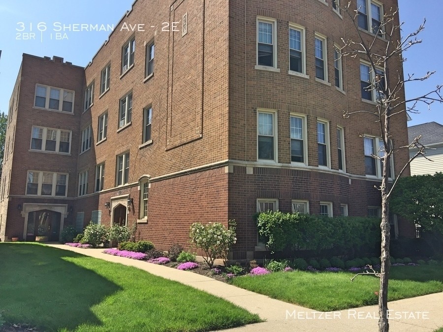 Primary Photo - 316 Sherman Ave