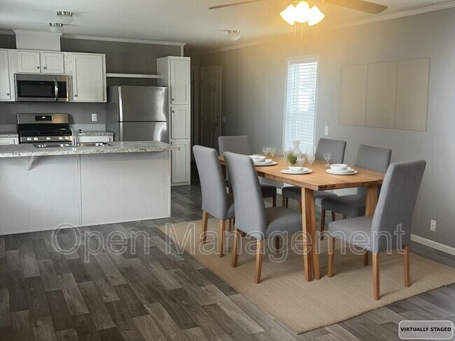 Foto del edificio - 916-3 1/3 3rd Ave E