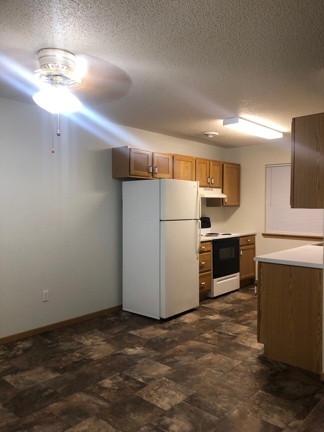 Foto del edificio - 356 S Hill St