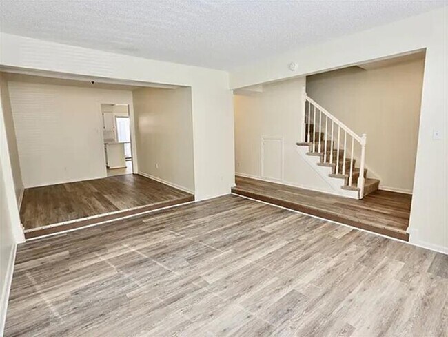 Foto del edificio - A delightful townhome