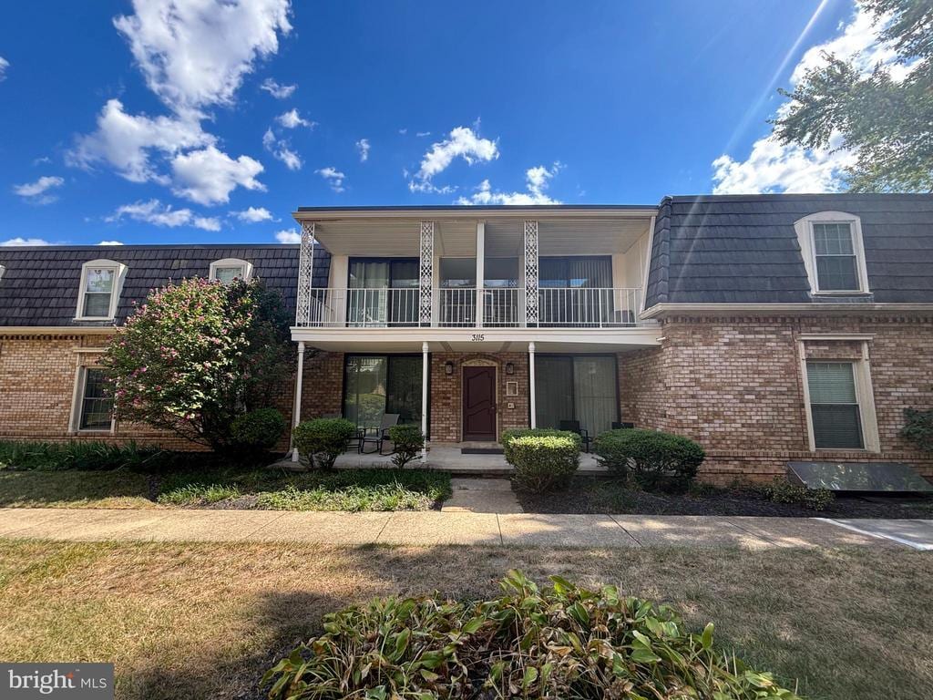 Primary Photo - 3115 Patrick Henry Dr